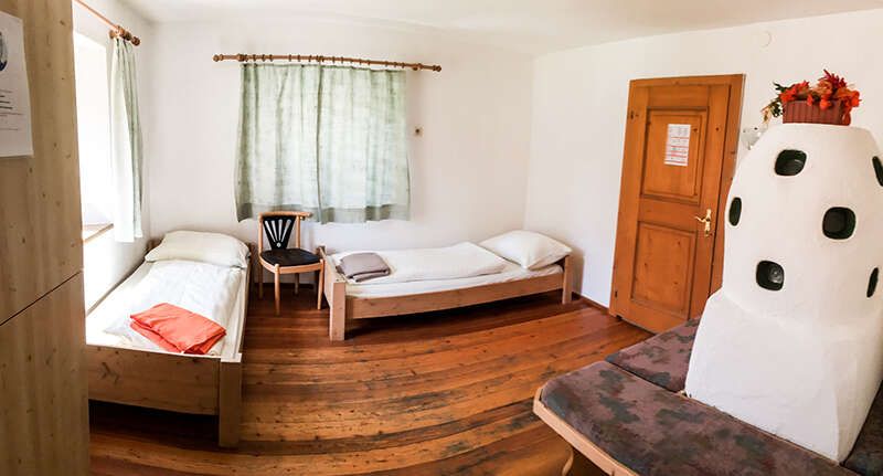 Zweibettzimmer im Outdoor Refugio Tirol Ötztal