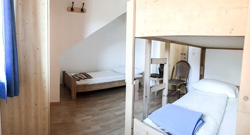 Dreibettzimmer im Outdoor Refugio in Haiming, Tirol